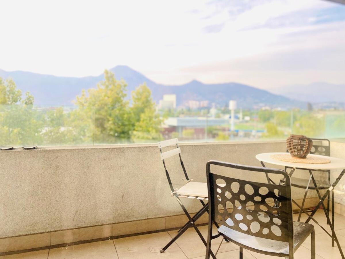 Moderno A Pasos De Parque Arauco Apartamento Santiago